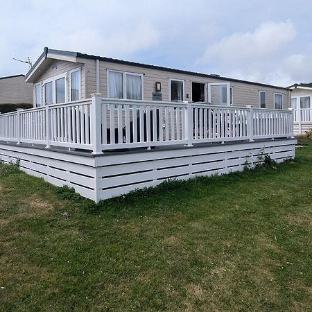 Lovely Bright And Airy Caravan On The 5 Star Shorefield Country Park Entertainment Passes Included 밀퍼드온시 외부 사진